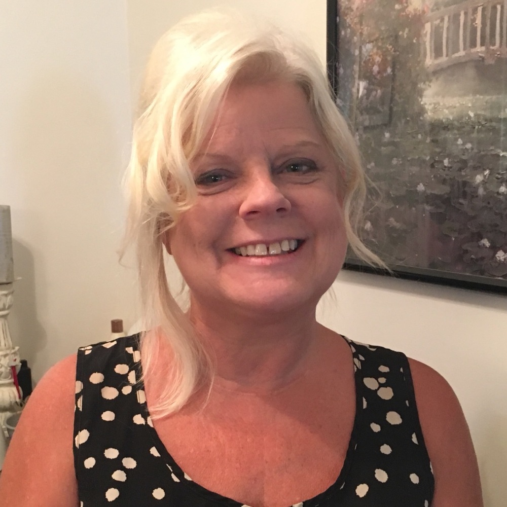 Meet your Posher, Sandra